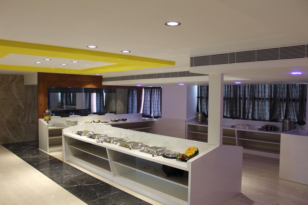 Hotel Hills Tirupattur Tiruppatur Εξωτερικό φωτογραφία