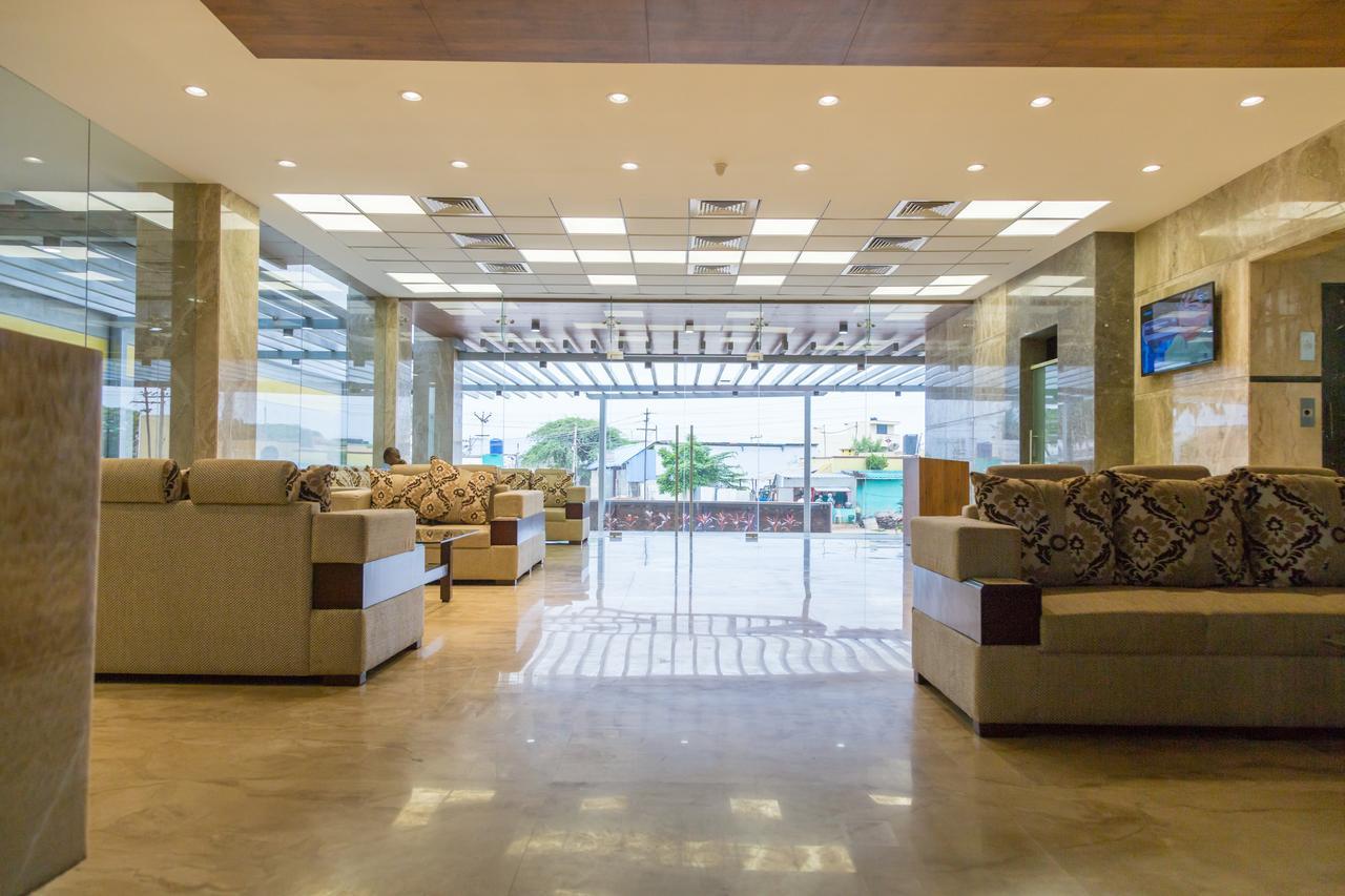 Hotel Hills Tirupattur Tiruppatur Εξωτερικό φωτογραφία
